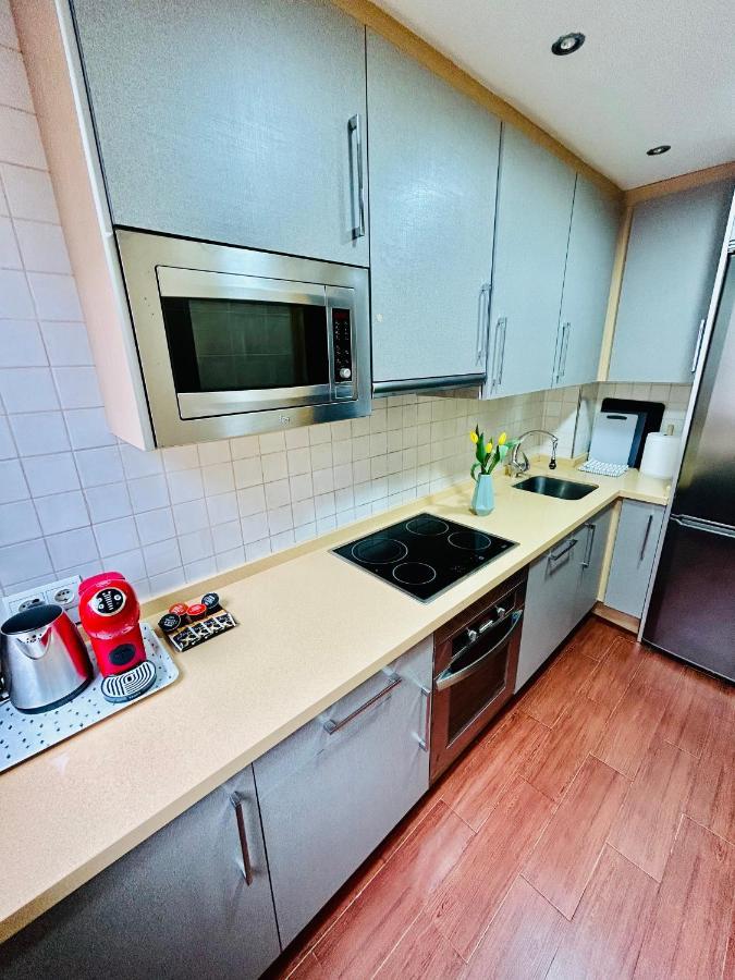 Yalta Apartments Gijón Buitenkant foto